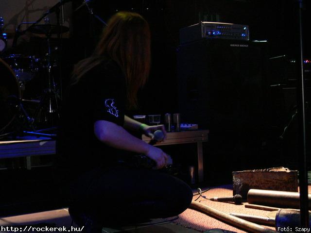  Suburban Neon,  History of heaven,  Sunset,  M-nlkl,  Faded Life,  Entrpia Architektra,  Schoolphoto,  Krhozat,  Dharma - Fot: Szapy