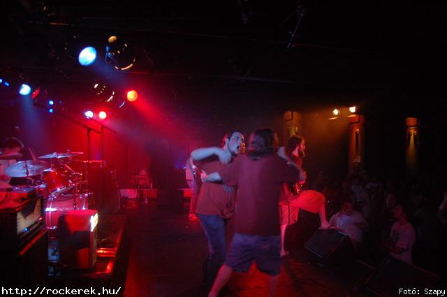  Aws, Betterfly, Elleborum, Flg, Green Path, Johnny Roger, Pajszer, Stenk, Sunset, Tzmadr, Wet Lips, Zyon - Fot: Szapy