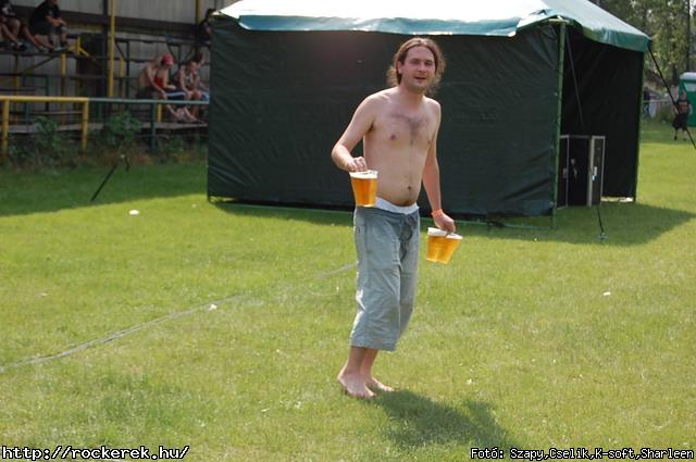  All Devils, Ayers Rock, Cool Head Clan, Dalriada, Drastic Means, Felvidki Rock Sznpad, Hard, Ismers Arcok, Jszmagyarok, Kerecsen, Kormorn, Lord, Lgkalapcs, Phoenix, Rockstone, Szktia, Titnok - Fot: Szapy,Cselik,K-soft,Sharleen