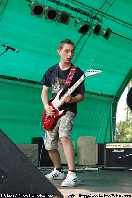  All Devils, Ayers Rock, Cool Head Clan, Dalriada, Drastic Means, Felvidki Rock Sznpad, Hard, Ismers Arcok, Jszmagyarok, Kerecsen, Kormorn, Lord, Lgkalapcs, Phoenix, Rockstone, Szktia, Titnok - Fot: Szapy,Cselik,K-soft,Sharleen