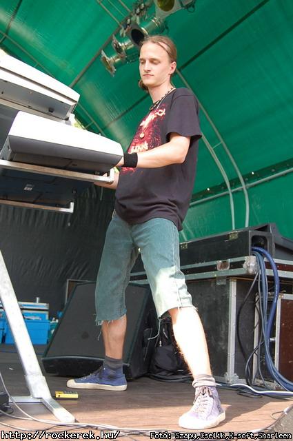  All Devils, Ayers Rock, Cool Head Clan, Dalriada, Drastic Means, Felvidki Rock Sznpad, Hard, Ismers Arcok, Jszmagyarok, Kerecsen, Kormorn, Lord, Lgkalapcs, Phoenix, Rockstone, Szktia, Titnok - Fot: Szapy,Cselik,K-soft,Sharleen