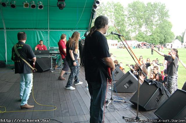  All Devils, Ayers Rock, Cool Head Clan, Dalriada, Drastic Means, Felvidki Rock Sznpad, Hard, Ismers Arcok, Jszmagyarok, Kerecsen, Kormorn, Lord, Lgkalapcs, Phoenix, Rockstone, Szktia, Titnok - Fot: Szapy,Cselik,K-soft,Sharleen