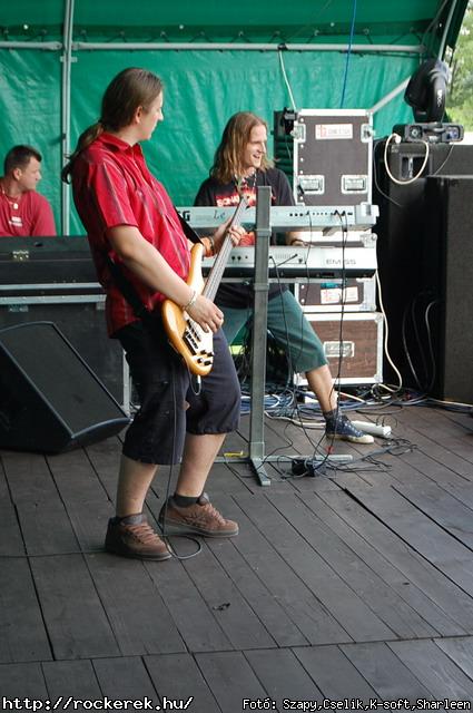  All Devils, Ayers Rock, Cool Head Clan, Dalriada, Drastic Means, Felvidki Rock Sznpad, Hard, Ismers Arcok, Jszmagyarok, Kerecsen, Kormorn, Lord, Lgkalapcs, Phoenix, Rockstone, Szktia, Titnok - Fot: Szapy,Cselik,K-soft,Sharleen