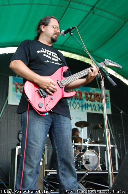  All Devils, Ayers Rock, Cool Head Clan, Dalriada, Drastic Means, Felvidki Rock Sznpad, Hard, Ismers Arcok, Jszmagyarok, Kerecsen, Kormorn, Lord, Lgkalapcs, Phoenix, Rockstone, Szktia, Titnok - Fot: Szapy,Cselik,K-soft,Sharleen