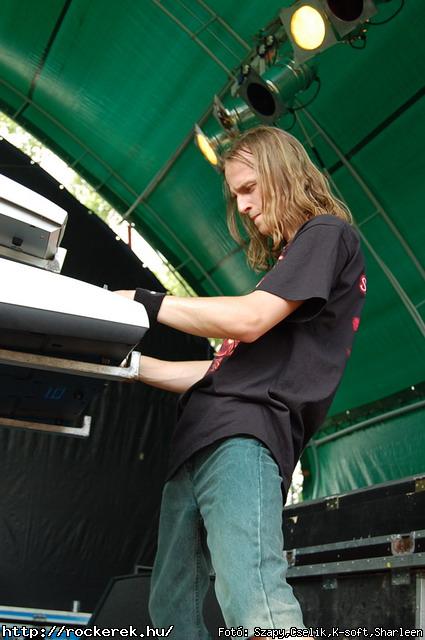  All Devils, Ayers Rock, Cool Head Clan, Dalriada, Drastic Means, Felvidki Rock Sznpad, Hard, Ismers Arcok, Jszmagyarok, Kerecsen, Kormorn, Lord, Lgkalapcs, Phoenix, Rockstone, Szktia, Titnok - Fot: Szapy,Cselik,K-soft,Sharleen