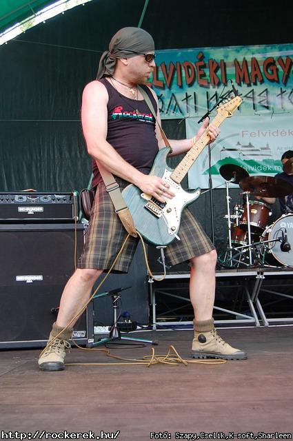  All Devils, Ayers Rock, Cool Head Clan, Dalriada, Drastic Means, Felvidki Rock Sznpad, Hard, Ismers Arcok, Jszmagyarok, Kerecsen, Kormorn, Lord, Lgkalapcs, Phoenix, Rockstone, Szktia, Titnok - Fot: Szapy,Cselik,K-soft,Sharleen