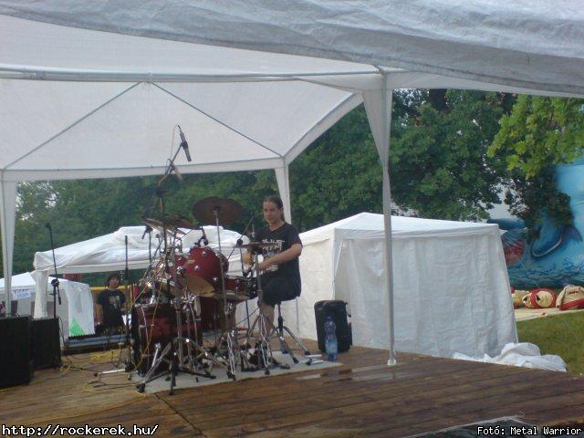  Poisoned Tear,  Piszkos fl 12,  Wildfire,  Sensus - Fot: Metal Warrior