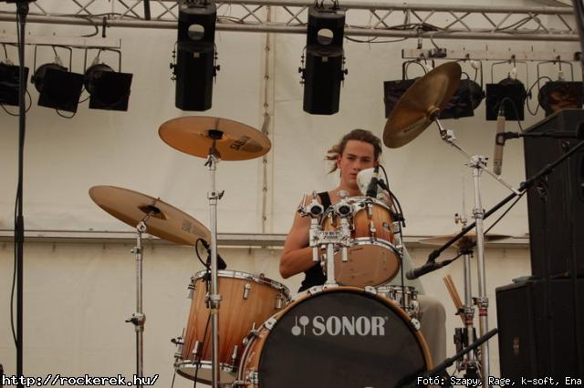  193. Cella, Amadea, Aquincum, Blitzkrieg, Boys From The Cellar, Demented Are Go, Htkznapi Csaldsok, Kalapcs, Konflikt, Kpr Sndor Npi Zenekara, Malediction, Nightquest, Road, Silver Shine, Ska-pcs, Solution, Tesstimony, Watch My Dying, Yellow Spots - Fot: Szapy, Rage, k-soft, Ena