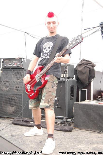  193. Cella, Amadea, Aquincum, Blitzkrieg, Boys From The Cellar, Demented Are Go, Htkznapi Csaldsok, Kalapcs, Konflikt, Kpr Sndor Npi Zenekara, Malediction, Nightquest, Road, Silver Shine, Ska-pcs, Solution, Tesstimony, Watch My Dying, Yellow Spots - Fot: Szapy, Rage, k-soft, Ena