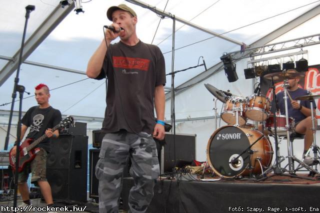  193. Cella, Amadea, Aquincum, Blitzkrieg, Boys From The Cellar, Demented Are Go, Htkznapi Csaldsok, Kalapcs, Konflikt, Kpr Sndor Npi Zenekara, Malediction, Nightquest, Road, Silver Shine, Ska-pcs, Solution, Tesstimony, Watch My Dying, Yellow Spots - Fot: Szapy, Rage, k-soft, Ena