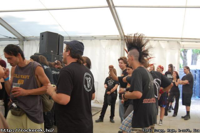  193. Cella, Amadea, Aquincum, Blitzkrieg, Boys From The Cellar, Demented Are Go, Htkznapi Csaldsok, Kalapcs, Konflikt, Kpr Sndor Npi Zenekara, Malediction, Nightquest, Road, Silver Shine, Ska-pcs, Solution, Tesstimony, Watch My Dying, Yellow Spots - Fot: Szapy, Rage, k-soft, Ena