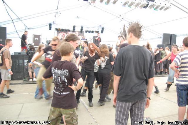  193. Cella, Amadea, Aquincum, Blitzkrieg, Boys From The Cellar, Demented Are Go, Htkznapi Csaldsok, Kalapcs, Konflikt, Kpr Sndor Npi Zenekara, Malediction, Nightquest, Road, Silver Shine, Ska-pcs, Solution, Tesstimony, Watch My Dying, Yellow Spots - Fot: Szapy, Rage, k-soft, Ena