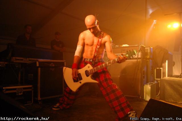  193. Cella, Amadea, Aquincum, Blitzkrieg, Boys From The Cellar, Demented Are Go, Htkznapi Csaldsok, Kalapcs, Konflikt, Kpr Sndor Npi Zenekara, Malediction, Nightquest, Road, Silver Shine, Ska-pcs, Solution, Tesstimony, Watch My Dying, Yellow Spots - Fot: Szapy, Rage, k-soft, Ena