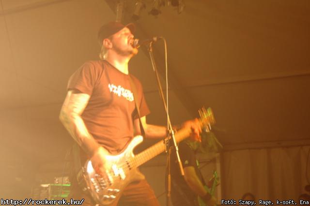  193. Cella, Amadea, Aquincum, Blitzkrieg, Boys From The Cellar, Demented Are Go, Htkznapi Csaldsok, Kalapcs, Konflikt, Kpr Sndor Npi Zenekara, Malediction, Nightquest, Road, Silver Shine, Ska-pcs, Solution, Tesstimony, Watch My Dying, Yellow Spots - Fot: Szapy, Rage, k-soft, Ena