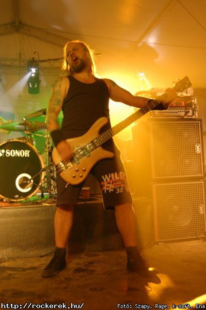  193. Cella, Amadea, Aquincum, Blitzkrieg, Boys From The Cellar, Demented Are Go, Htkznapi Csaldsok, Kalapcs, Konflikt, Kpr Sndor Npi Zenekara, Malediction, Nightquest, Road, Silver Shine, Ska-pcs, Solution, Tesstimony, Watch My Dying, Yellow Spots - Fot: Szapy, Rage, k-soft, Ena