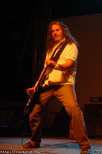  Hollywood Rose,  Ganxsta Zolee s a Kartel,  Hard,  Ossian,  Dek Bill Blues Band,  Moby Dick,  KFT,  Korai rm - Fot: Szapy