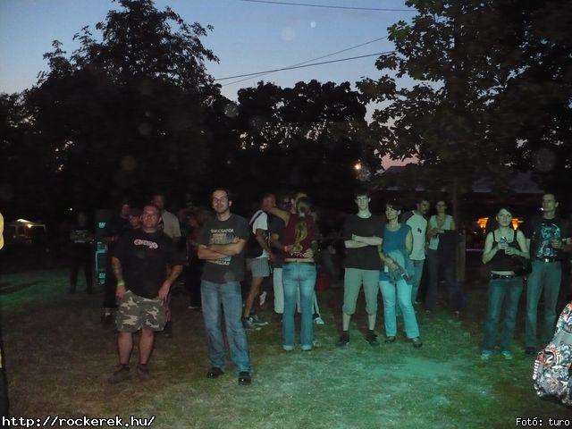  Cadaveres, Depresszi, Holtid, Insane, Macskanadrg, Pokolgp, Tankcsapda - Fot: turo