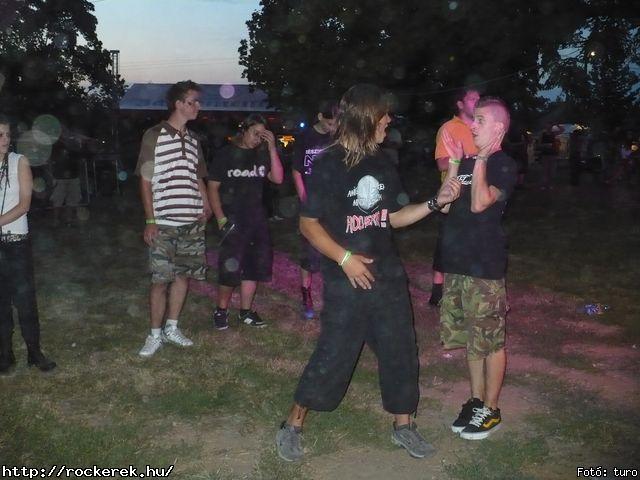  Cadaveres, Depresszi, Holtid, Insane, Macskanadrg, Pokolgp, Tankcsapda - Fot: turo