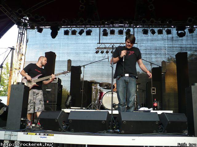  Cadaveres, Depresszi, Holtid, Insane, Macskanadrg, Pokolgp, Tankcsapda - Fot: turo