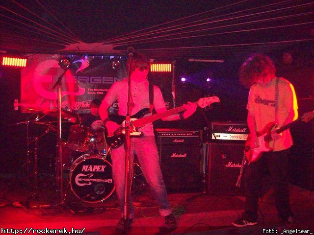  Conan`s First Date, Echer, Kisherceg, Leecher, Madame, Scarcity, Silent Shout, Torn Into Pieces, Viszonylag j - Fot: _Angeltear_