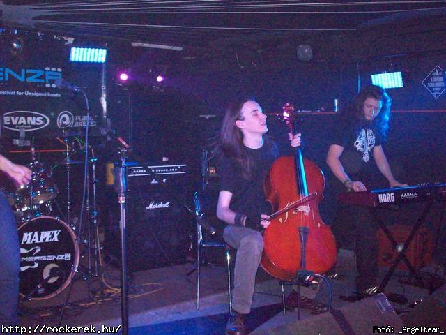  Conan`s First Date, Echer, Kisherceg, Leecher, Madame, Scarcity, Silent Shout, Torn Into Pieces, Viszonylag j - Fot: _Angeltear_