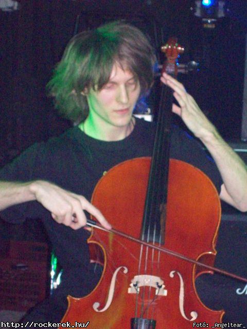  Conan`s First Date, Echer, Kisherceg, Leecher, Madame, Scarcity, Silent Shout, Torn Into Pieces, Viszonylag j - Fot: _Angeltear_