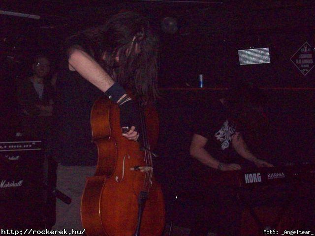  Conan`s First Date, Echer, Kisherceg, Leecher, Madame, Scarcity, Silent Shout, Torn Into Pieces, Viszonylag j - Fot: _Angeltear_