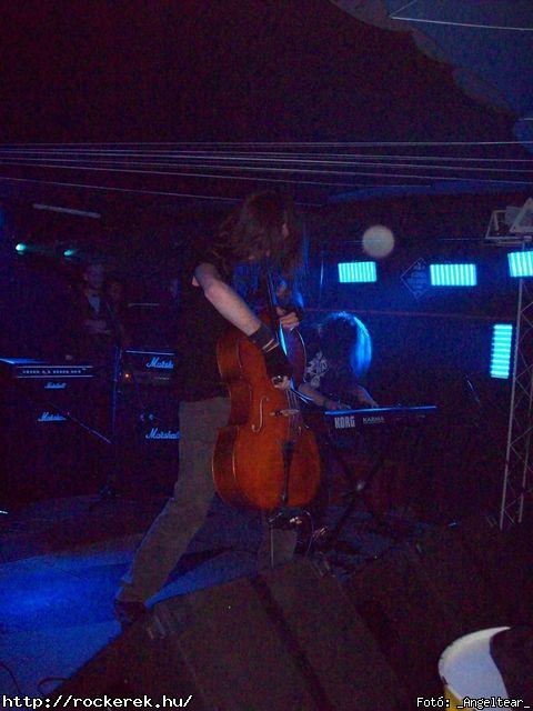  Conan`s First Date, Echer, Kisherceg, Leecher, Madame, Scarcity, Silent Shout, Torn Into Pieces, Viszonylag j - Fot: _Angeltear_