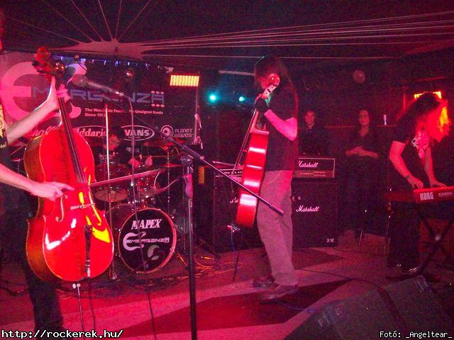  Conan`s First Date, Echer, Kisherceg, Leecher, Madame, Scarcity, Silent Shout, Torn Into Pieces, Viszonylag j - Fot: _Angeltear_