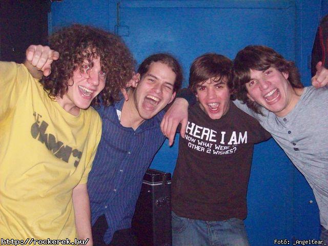  Conan`s First Date, Echer, Kisherceg, Leecher, Madame, Scarcity, Silent Shout, Torn Into Pieces, Viszonylag j - Fot: _Angeltear_