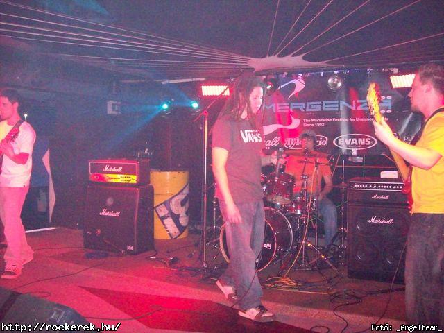  Conan`s First Date, Echer, Kisherceg, Leecher, Madame, Scarcity, Silent Shout, Torn Into Pieces, Viszonylag j - Fot: _Angeltear_