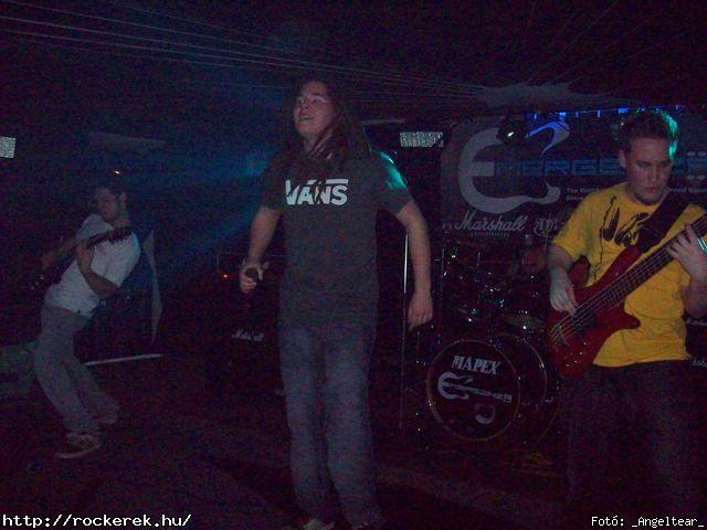  Conan`s First Date, Echer, Kisherceg, Leecher, Madame, Scarcity, Silent Shout, Torn Into Pieces, Viszonylag j - Fot: _Angeltear_