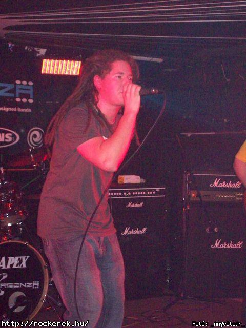  Conan`s First Date, Echer, Kisherceg, Leecher, Madame, Scarcity, Silent Shout, Torn Into Pieces, Viszonylag j - Fot: _Angeltear_