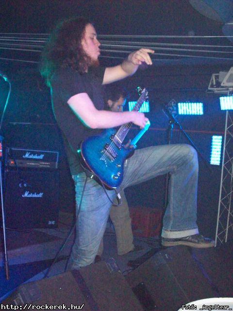  Conan`s First Date, Echer, Kisherceg, Leecher, Madame, Scarcity, Silent Shout, Torn Into Pieces, Viszonylag j - Fot: _Angeltear_