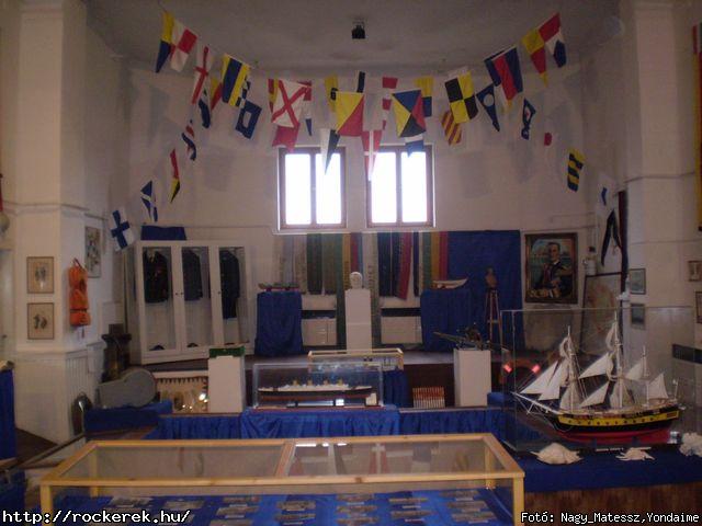  B-terv, Beatrice, Hot Jazz Band, Hungarica, Ismers Arcok, Kerecsen, Kormorn, Moby Dick, Vgtz Csodaszarvas - Fot: Nagy_Matessz,Yondaime