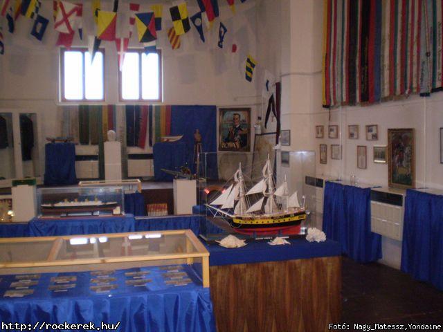  B-terv, Beatrice, Hot Jazz Band, Hungarica, Ismers Arcok, Kerecsen, Kormorn, Moby Dick, Vgtz Csodaszarvas - Fot: Nagy_Matessz,Yondaime