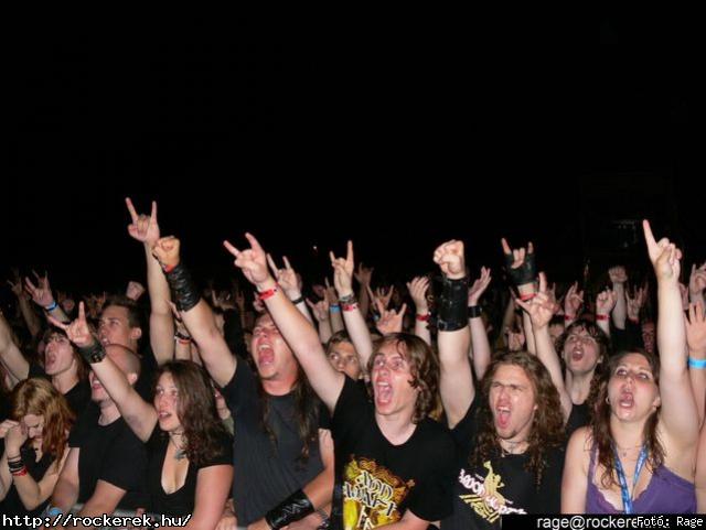  Triton,  Falka s Katona Fnk Lszl,  Virrasztk, Alhana, Tzmadr, Prosectura, Amon Amarth, MobyDick, Gyngyvr, Blind Myself, Korpiklaani, Zorall, Sear Bliss, Blues Company, My Dying Bride, 	Isten Hta Mgtt - Fot: Rage