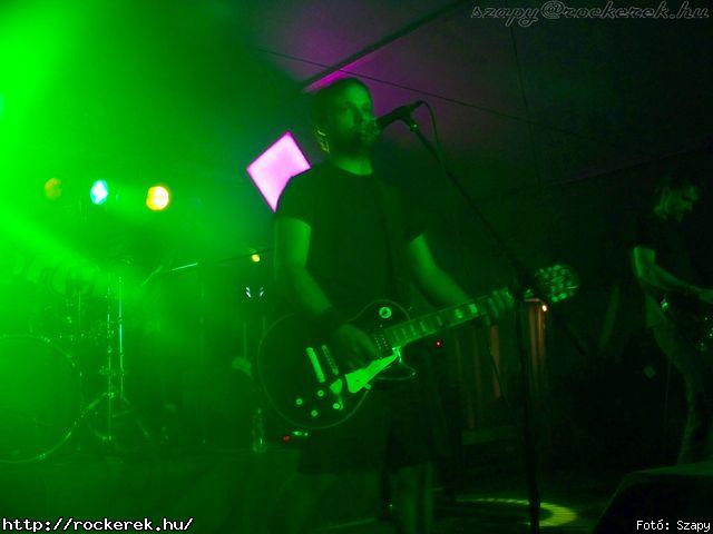  Piramis, Mobilmnia, Alvin s a Mkusok, Karthago, Komr Lszl, Wroom - Fot: Szapy