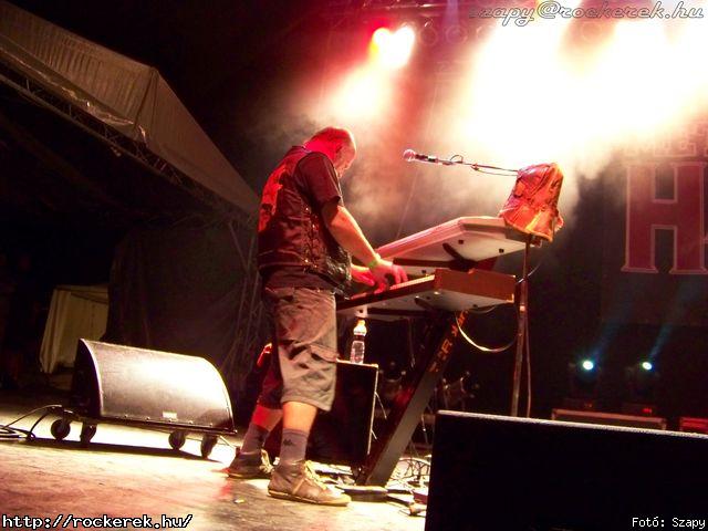  Piramis, Mobilmnia, Alvin s a Mkusok, Karthago, Komr Lszl, Wroom - Fot: Szapy