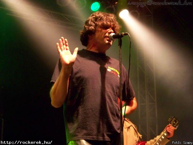  Piramis, Mobilmnia, Alvin s a Mkusok, Karthago, Komr Lszl, Wroom - Fot: Szapy