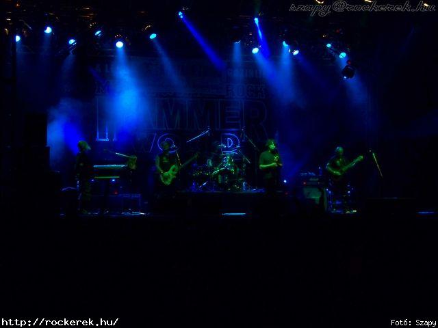  Piramis, Mobilmnia, Alvin s a Mkusok, Karthago, Komr Lszl, Wroom - Fot: Szapy