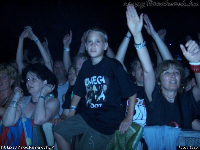  Ab/cd, Alvin s A Mkusok, Blind Myself, Cool Head Klan, Dek Bill Blues Band, Dirty Dance, Doors Emlkzenekar, Griff, Gyngyvr, Hollywood Rose, Insane, Inside My Head, Joe Cocker Cover Band, Kalapcs, Lovegun, Message To Hendrix, Neck Sprain, Omega, Ossian, Pokolgp, Road, Rme Vrzik, Subscribe - Fot: Szapy