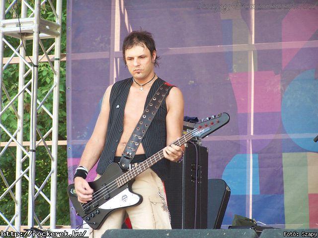  Ab/cd, Alvin s A Mkusok, Blind Myself, Cool Head Klan, Dek Bill Blues Band, Dirty Dance, Doors Emlkzenekar, Griff, Gyngyvr, Hollywood Rose, Insane, Inside My Head, Joe Cocker Cover Band, Kalapcs, Lovegun, Message To Hendrix, Neck Sprain, Omega, Ossian, Pokolgp, Road, Rme Vrzik, Subscribe - Fot: Szapy