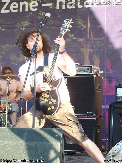  Ab/cd, Alvin s A Mkusok, Blind Myself, Cool Head Klan, Dek Bill Blues Band, Dirty Dance, Doors Emlkzenekar, Griff, Gyngyvr, Hollywood Rose, Insane, Inside My Head, Joe Cocker Cover Band, Kalapcs, Lovegun, Message To Hendrix, Neck Sprain, Omega, Ossian, Pokolgp, Road, Rme Vrzik, Subscribe - Fot: Szapy