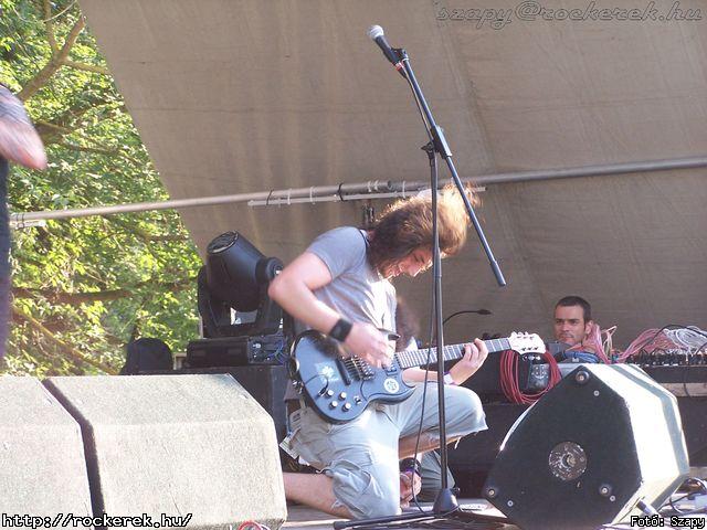  Ab/cd, Alvin s A Mkusok, Blind Myself, Cool Head Klan, Dek Bill Blues Band, Dirty Dance, Doors Emlkzenekar, Griff, Gyngyvr, Hollywood Rose, Insane, Inside My Head, Joe Cocker Cover Band, Kalapcs, Lovegun, Message To Hendrix, Neck Sprain, Omega, Ossian, Pokolgp, Road, Rme Vrzik, Subscribe - Fot: Szapy