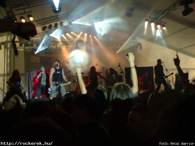  Ab/cd, Alvin s A Mkusok, Beatrice, Belga, Belmondo, Chuck Norris Action Squad, Collins And Behnam, Colorstar, Dalriada, Death Angel, Depresszi, Dek Bill Blues Band, Esclin Syndo, Finntroll, Firkin, Fish!, Hollywood Rose, Infra Gandhi, Kataklysm, Keep Of Kalessin, Kispl s A Borz, Korai Banditos Party, Korai rm, Kowalsky Meg A Vega, Machine Head, Magna Cum Laude, Mobilmania, Mystery Gang, N.o.h.a, Neo, Ossian, Paddy& The Rats, Parov Stelar & Band, Pokolgp, Quimby, Remorse, Road, Rme Vrzik, Sepultura, Ska Funderz, Subscribe, Tankcsapda, Testament, The Bedlam, The Idoru, Titusz, Watch My Dying, Yellow Spots, Zorall - Fot: Metal Warrior