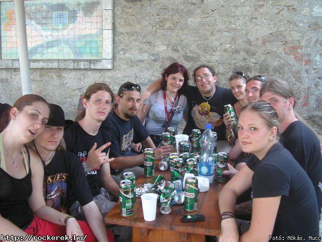  Ab/cd, Alvin s A Mkusok, Beatrice, Belga, Belmondo, Chuck Norris Action Squad, Collins And Behnam, Colorstar, Dalriada, Death Angel, Depresszi, Dek Bill Blues Band, Esclin Syndo, Finntroll, Firkin, Fish!, Hollywood Rose, Infra Gandhi, Kataklysm, Keep Of Kalessin, Kispl s A Borz, Korai Banditos Party, Korai rm, Kowalsky Meg A Vega, Machine Head, Magna Cum Laude, Mobilmania, Mystery Gang, N.o.h.a, Neo, Ossian, Paddy& The Rats, Parov Stelar & Band, Pokolgp, Quimby, Remorse, Road, Rme Vrzik, Sepultura, Ska Funderz, Subscribe, Tankcsapda, Testament, The Bedlam, The Idoru, Titusz, Watch My Dying, Yellow Spots, Zorall - Fot: Mks, Mucc
