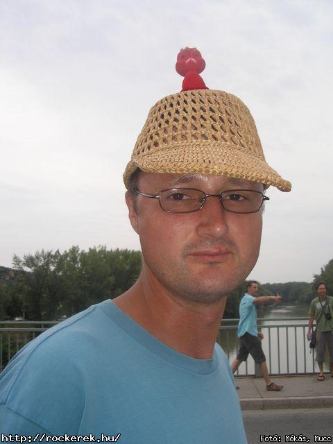  Ab/cd, Alvin s A Mkusok, Beatrice, Belga, Belmondo, Chuck Norris Action Squad, Collins And Behnam, Colorstar, Dalriada, Death Angel, Depresszi, Dek Bill Blues Band, Esclin Syndo, Finntroll, Firkin, Fish!, Hollywood Rose, Infra Gandhi, Kataklysm, Keep Of Kalessin, Kispl s A Borz, Korai Banditos Party, Korai rm, Kowalsky Meg A Vega, Machine Head, Magna Cum Laude, Mobilmania, Mystery Gang, N.o.h.a, Neo, Ossian, Paddy& The Rats, Parov Stelar & Band, Pokolgp, Quimby, Remorse, Road, Rme Vrzik, Sepultura, Ska Funderz, Subscribe, Tankcsapda, Testament, The Bedlam, The Idoru, Titusz, Watch My Dying, Yellow Spots, Zorall - Fot: Mks, Mucc