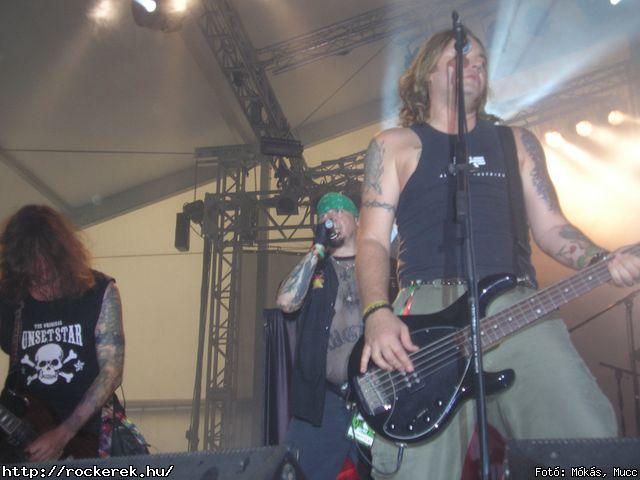  Ab/cd, Alvin s A Mkusok, Beatrice, Belga, Belmondo, Chuck Norris Action Squad, Collins And Behnam, Colorstar, Dalriada, Death Angel, Depresszi, Dek Bill Blues Band, Esclin Syndo, Finntroll, Firkin, Fish!, Hollywood Rose, Infra Gandhi, Kataklysm, Keep Of Kalessin, Kispl s A Borz, Korai Banditos Party, Korai rm, Kowalsky Meg A Vega, Machine Head, Magna Cum Laude, Mobilmania, Mystery Gang, N.o.h.a, Neo, Ossian, Paddy& The Rats, Parov Stelar & Band, Pokolgp, Quimby, Remorse, Road, Rme Vrzik, Sepultura, Ska Funderz, Subscribe, Tankcsapda, Testament, The Bedlam, The Idoru, Titusz, Watch My Dying, Yellow Spots, Zorall - Fot: Mks, Mucc