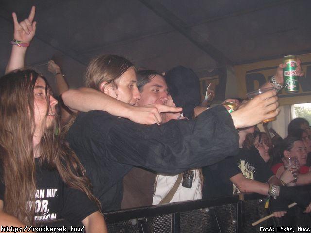  Ab/cd, Alvin s A Mkusok, Beatrice, Belga, Belmondo, Chuck Norris Action Squad, Collins And Behnam, Colorstar, Dalriada, Death Angel, Depresszi, Dek Bill Blues Band, Esclin Syndo, Finntroll, Firkin, Fish!, Hollywood Rose, Infra Gandhi, Kataklysm, Keep Of Kalessin, Kispl s A Borz, Korai Banditos Party, Korai rm, Kowalsky Meg A Vega, Machine Head, Magna Cum Laude, Mobilmania, Mystery Gang, N.o.h.a, Neo, Ossian, Paddy& The Rats, Parov Stelar & Band, Pokolgp, Quimby, Remorse, Road, Rme Vrzik, Sepultura, Ska Funderz, Subscribe, Tankcsapda, Testament, The Bedlam, The Idoru, Titusz, Watch My Dying, Yellow Spots, Zorall - Fot: Mks, Mucc